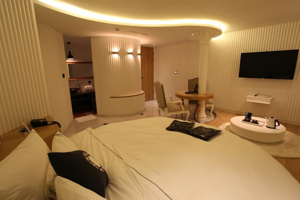 Hotel Cullinan Wangsimni Сеул Екстериор снимка