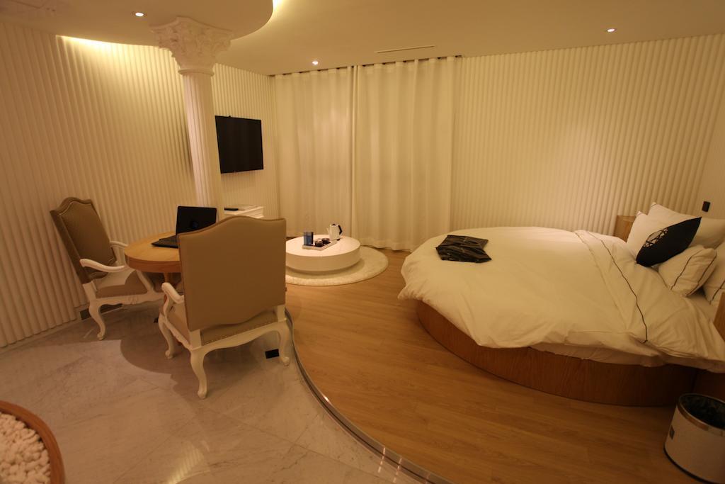 Hotel Cullinan Wangsimni Сеул Екстериор снимка
